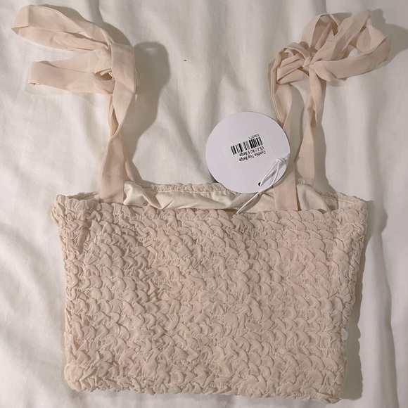 Cynthia Top Beige SO CUTE size 2 (never worn) - Picture 5 of 6